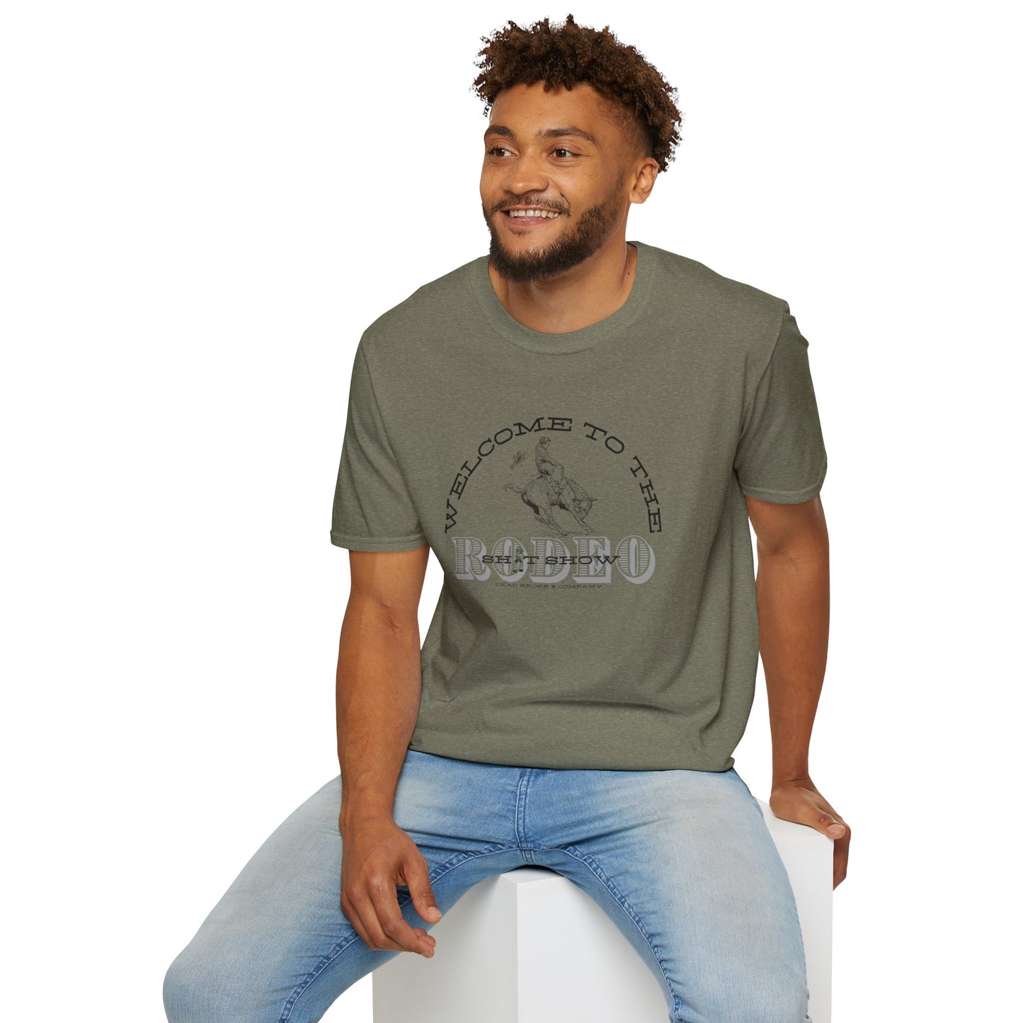 Sh*t show rodeo-Unisex Softstyle T-Shirt